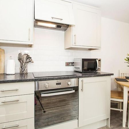 Malt Cottage Sleeps4-Patio-Petsok-Parking แพดสโตว์ ภายนอก รูปภาพ